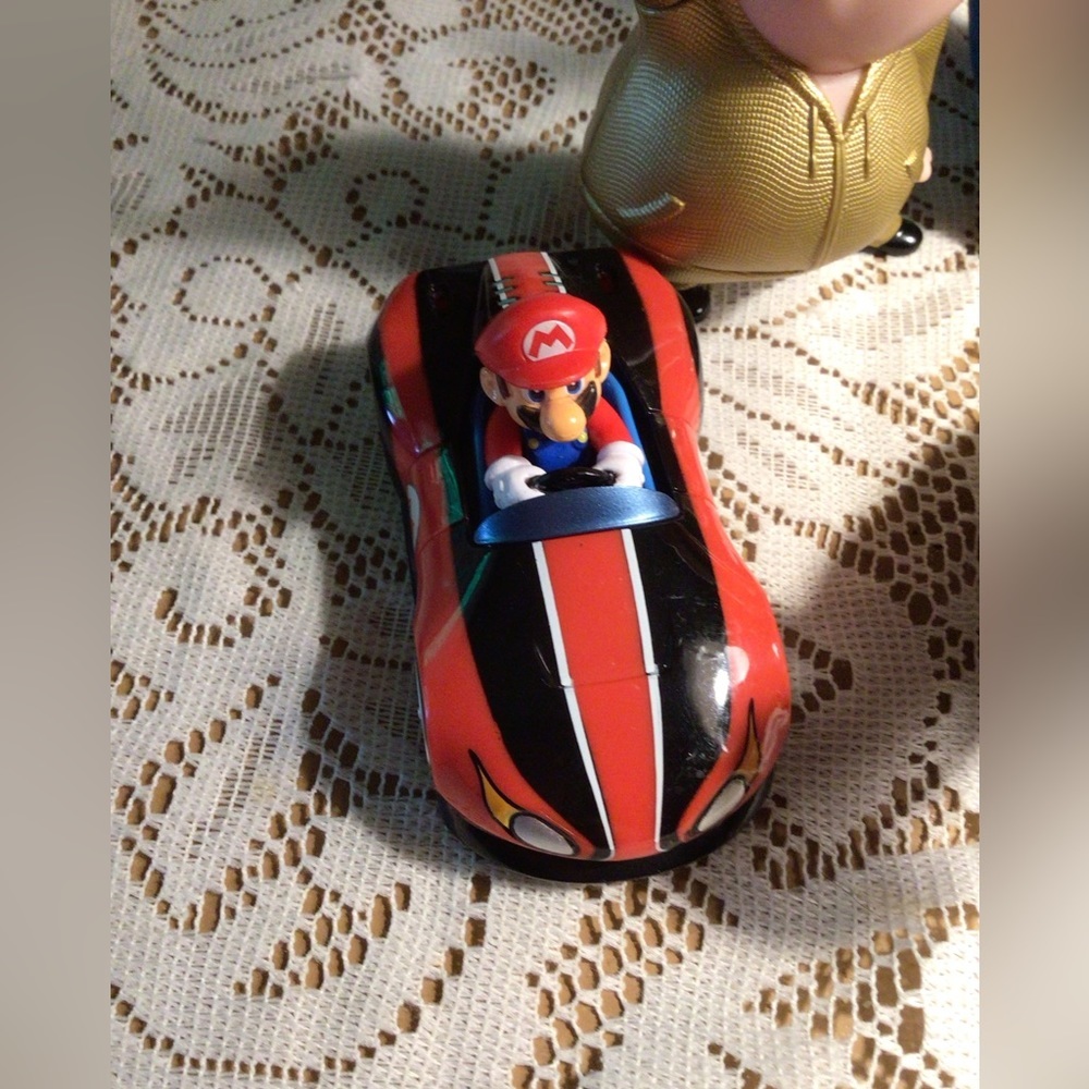 WALT DISNEY RANDOM TOYS - Picture 9 of 13